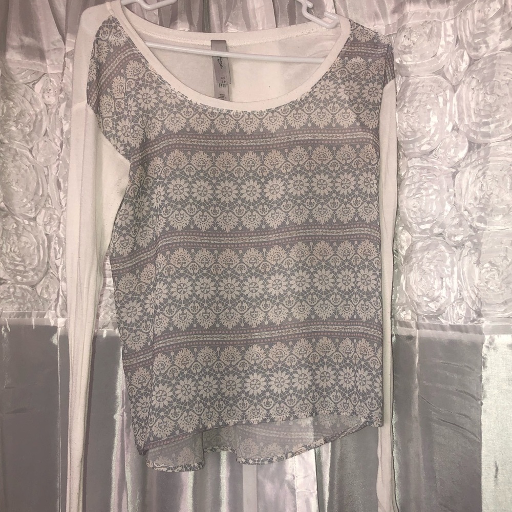 Kohl’s long sleeve shirt